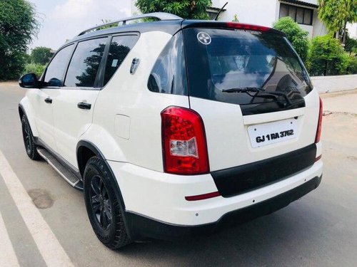 Mahindra Ssangyong Rexton RX7 2013 AT in Ahmedabad 