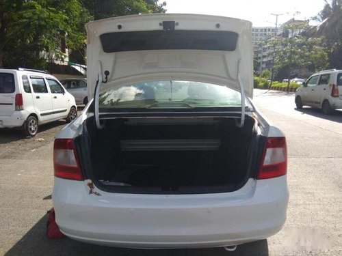 Skoda Rapid 2012 MT for sale in Mumbai 