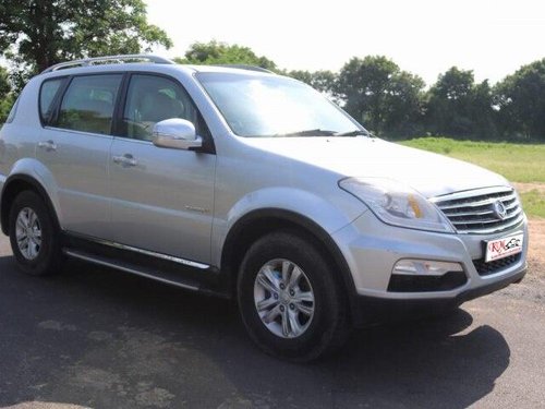 Mahindra Ssangyong Rexton RX7 2013 AT in Ahmedabad 