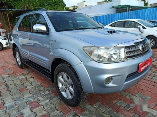 Toyota Fortuner 3.0 4x4 , 2010, Diesel MT in Gandhinagar 