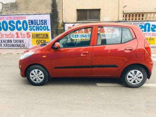 Hyundai i10 Magna 1.1 2013 MT for sale in Ahmedabad 