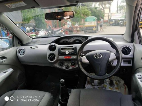 Used Toyota Etios V 2011 MT for sale in Mumbai 