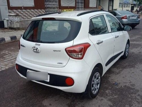 Hyundai Grand i10 1.2 CRDi Sportz Option 2017 MT in Jaipur 