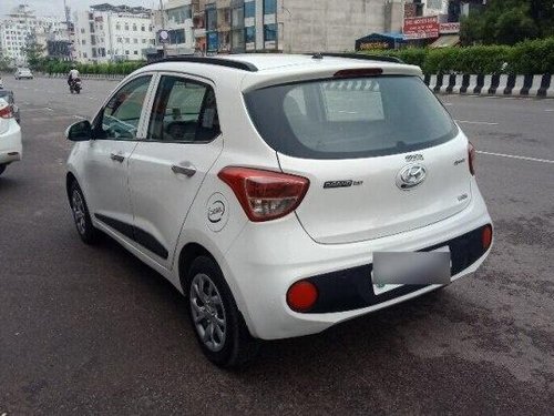 Hyundai Grand i10 1.2 CRDi Sportz Option 2017 MT in Jaipur 