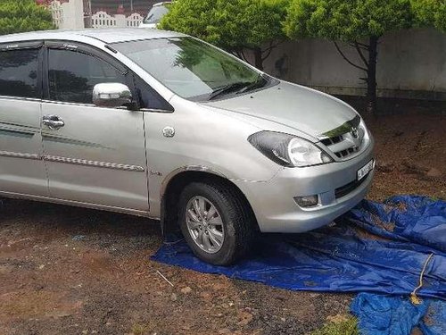 Used Toyota Innova 2006 MT for sale in Kalpetta