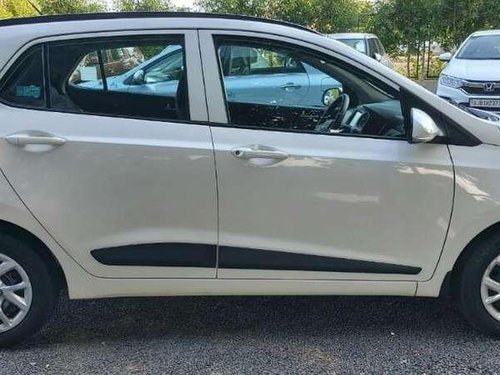 Hyundai Grand i10 2018 MT for sale in Ahmedabad