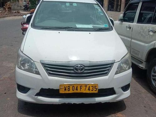 Toyota Innova 2.5 G 7 STR BS-IV, 2013, Diesel MT for sale in Kolkata