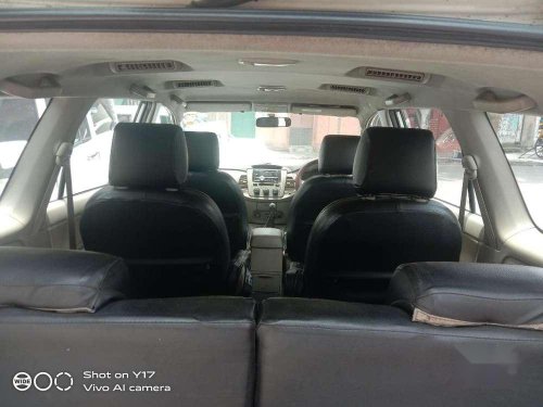 Toyota Innova 2.5 G 7 STR BS-IV, 2013, Diesel MT for sale in Kolkata