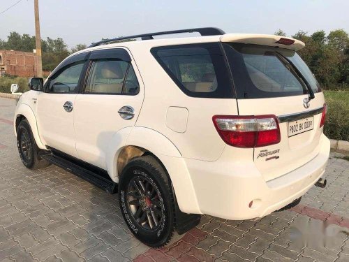 Toyota Fortuner 3.0 4x4 Manual, 2010, Diesel MT for sale in Amritsar