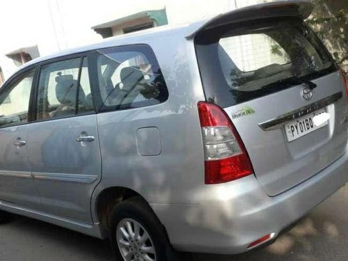 Toyota Innova 2.0 V, 2012, Diesel MT in Pondicherry