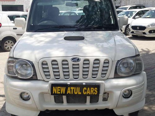 Mahindra Scorpio SLX 2.6 Turbo 8 Str 2007 MT for sale in Chandigarh