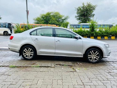 2015 Volkswagen Jetta 2013-2015 2.0L TDI Highline AT in Pune