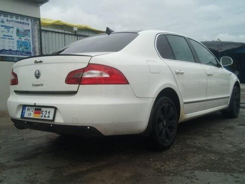 2010 Skoda Superb 2016-2020 Elegance 1.8 TSI AT in Pune