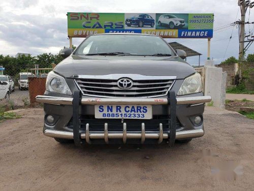 Toyota Innova 2.0 V, 2012, Diesel MT for sale in Guntur