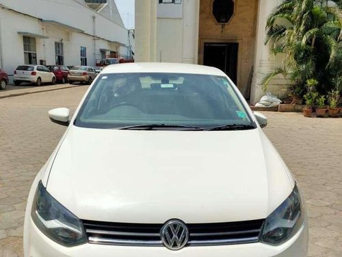 Volkswagen Polo Highline Petrol, 2016, Petrol MT in Chennai