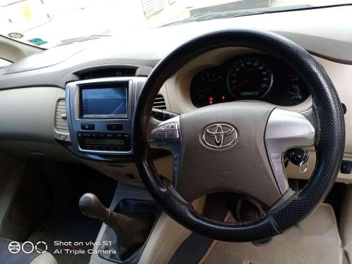 Toyota Innova 2.5 ZX 7 STR BS-IV, 2014, Diesel MT in Salem