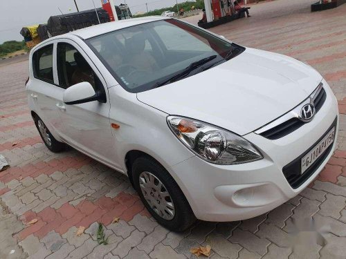 Hyundai i20 Magna 1.2 2011 MT for sale in Jamnagar