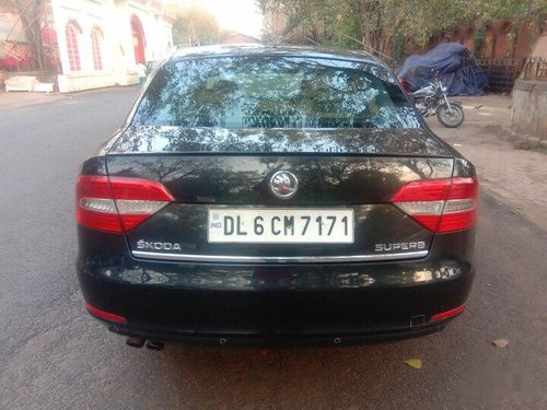 2014 Skoda Superb Elegance 1.8 TSI AT in New Delhi