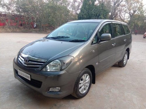 Used 2011 Toyota Innova 2004-2011 MT for sale in New Delhi