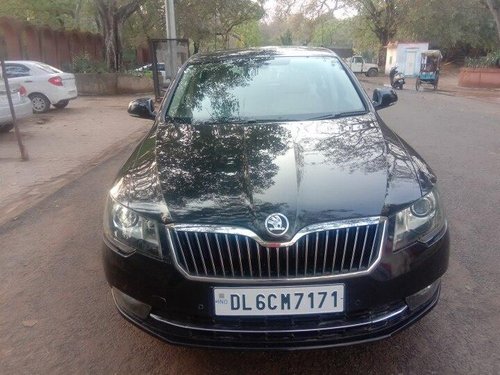 2014 Skoda Superb Elegance 1.8 TSI AT in New Delhi