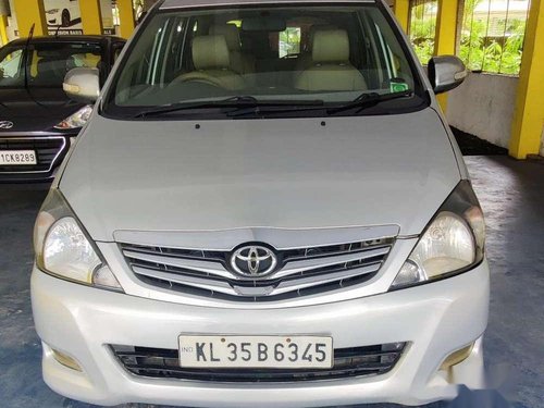 Toyota Innova 2.0 V, 2010, Diesel MT for sale in Kochi