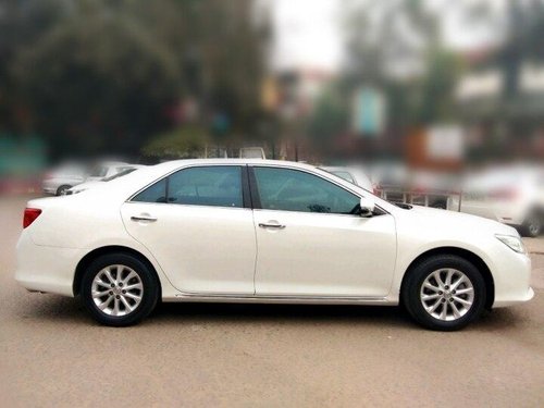 Used Toyota Camry 2.5 G 2014 AT for sale in New Delhi