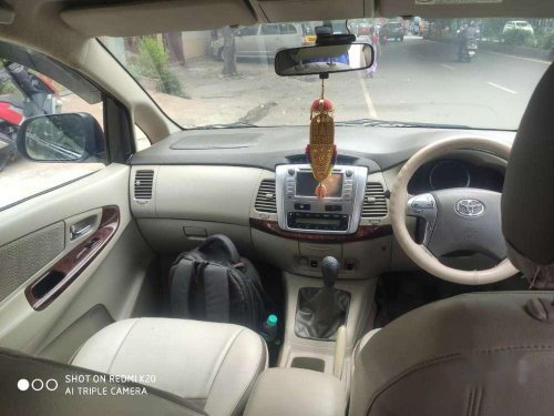 Toyota Innova 2.5 V 8 STR, 2014, Diesel MT in Chennai