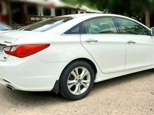 Hyundai Sonata Transform 2014 AT for sale in New Delhi