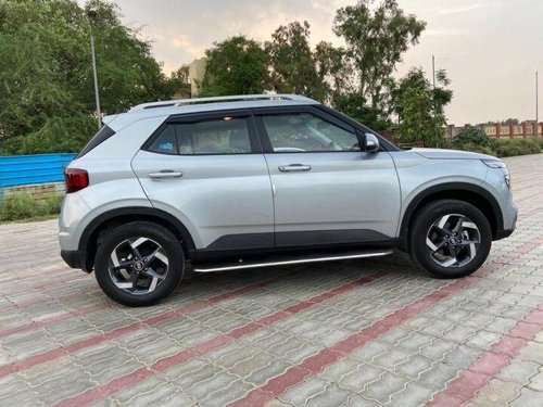 Used 2019 Hyundai Venue MT for sale in New Delhi