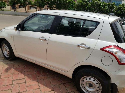 Maruti Suzuki Swift Lxi (O), 2014, Petrol MT in Vadodara