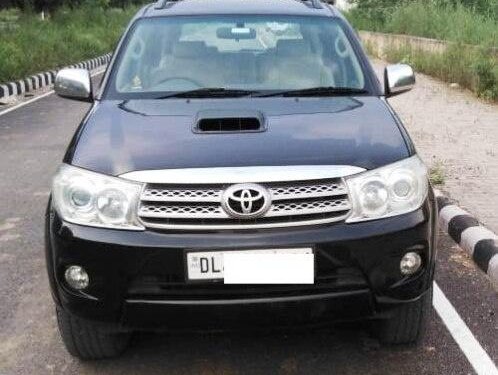 2011 Toyota Fortuner 4x4 MT in New Delhi