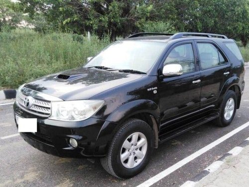 2011 Toyota Fortuner 4x4 MT in New Delhi