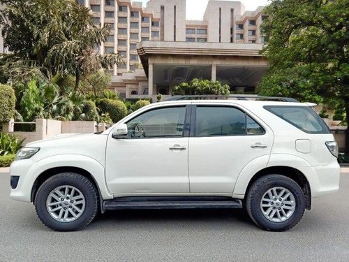 Used 2012 Toyota Fortuner 4x2 AT in New Delhi