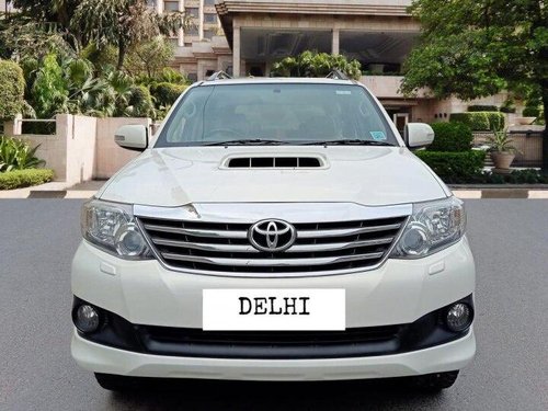 Used 2012 Toyota Fortuner 4x2 AT in New Delhi