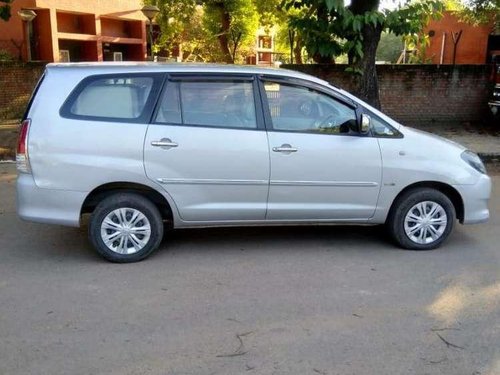 Toyota Innova 2.5 V 7 STR, 2012, MT in Chandigarh 