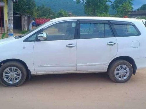 Used Toyota Innova 2014 MT for sale in Guwahati 