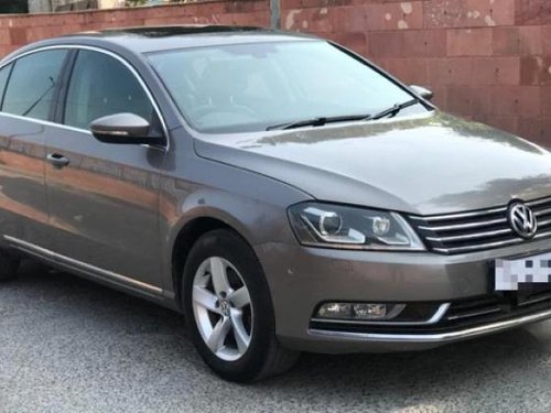 2011 Volkswagen Passat 2.0 TDI AT Highline in New Delhi