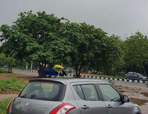 Used Maruti Suzuki Swift VXI 2014 MT in Gandhinagar 