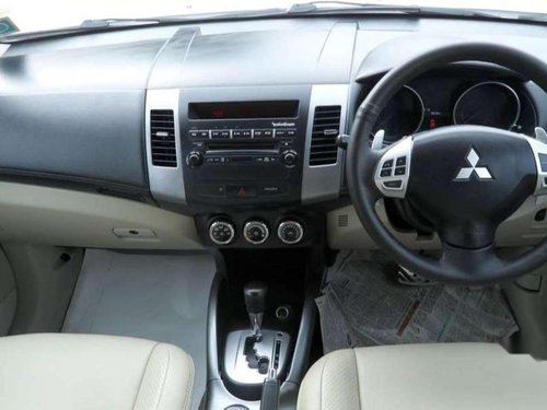 Used Mitsubishi Outlander 2.4 2010 AT for sale in Coimbatore 