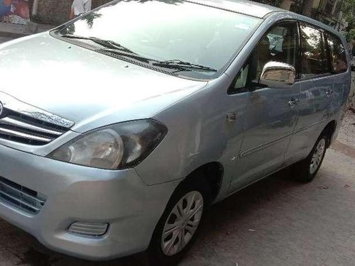 Used Toyota Innova 2.5 V 7 STR, 2009 MT for sale in Kolkata 