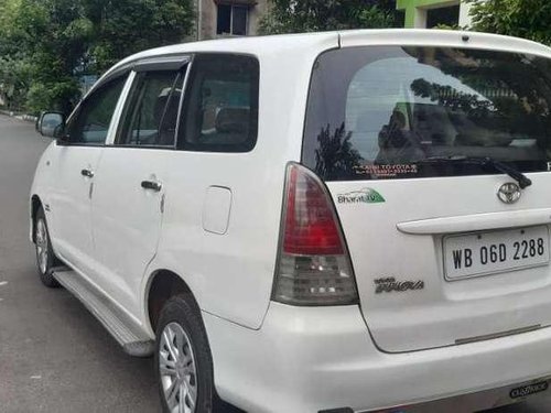 Used 2010 Toyota Innova MT for sale in Kolkata