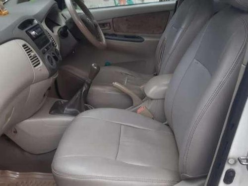 Used 2010 Toyota Innova MT for sale in Kolkata