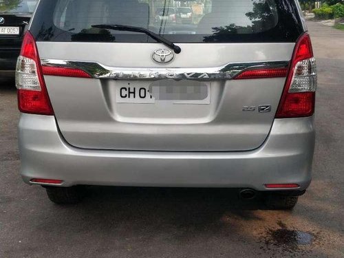 Toyota Innova 2014 MT for sale in Chandigarh 