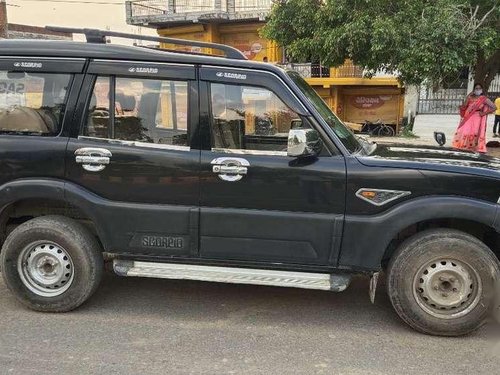 Used Mahindra Scorpio 2016 MT for sale in Lucknow 