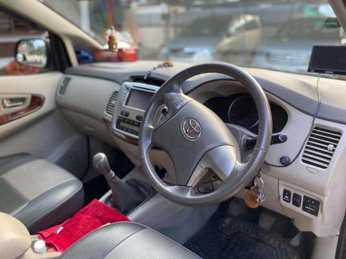 Toyota Innova 2.5 VX 8 STR BS-III, 2012 MT for sale in Kottayam 