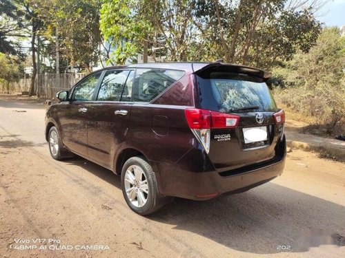 Used Toyota Innova Crysta 2.4 ZX MT BSIV 2016 MT for sale