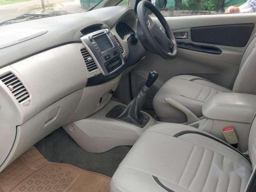 Toyota Innova 2014 MT for sale in Chandigarh 