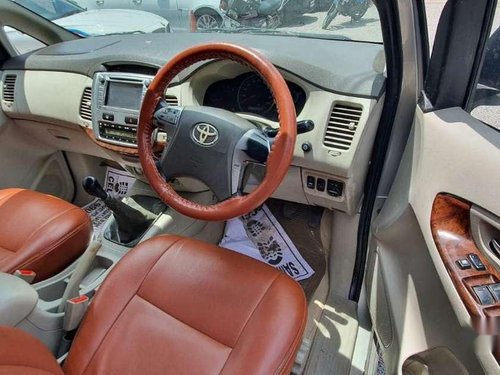 Used Toyota Innova 2012 MT for sale in Vijayawada 