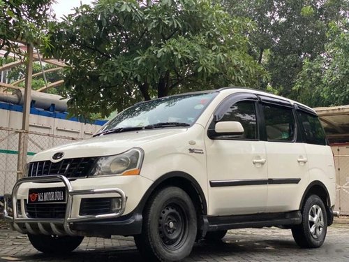 Mahindra Xylo E8 2013 MT for sale in Kolkata 