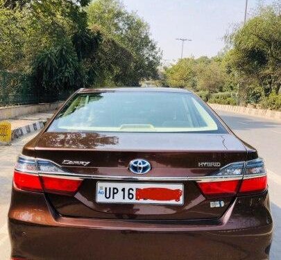 Used Toyota Camry 2015 AT for sale in New Delhi 